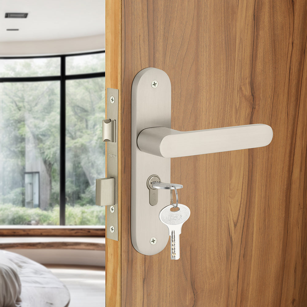 IPSA Lemon Iris Handle Series on 8" Plate CYS Lockset with 60mm One Side Key and Knob - MSS Finish